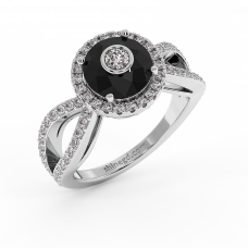 18K Gold Black & White Diamond Ring